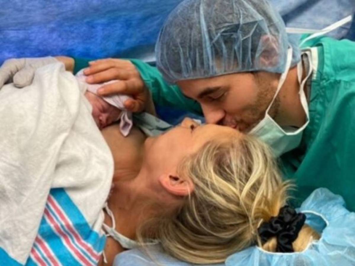 Anna Kournikova y Enrique Iglesias se convierten en padres por tercera vez