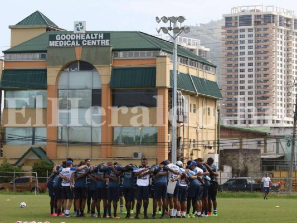 Espía graba a la Selección de Honduras en Trinidad y Tobago