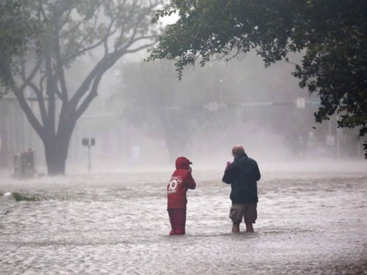 Tres muertos en Florida mientras es azotada por el huracán Irma