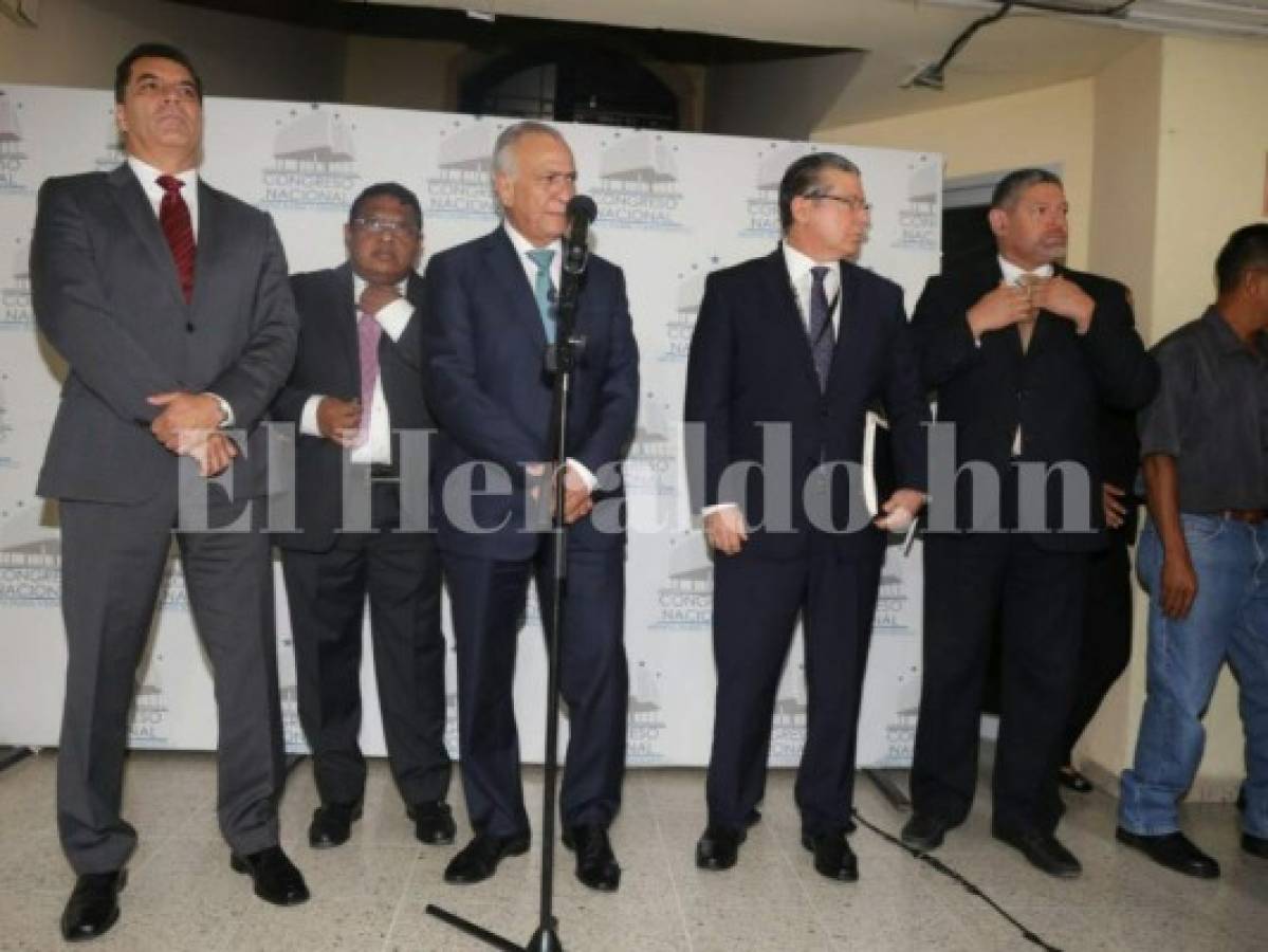 Pleno de magistrados del Tribunal Supremo Electoral se reúne con Mauricio Oliva