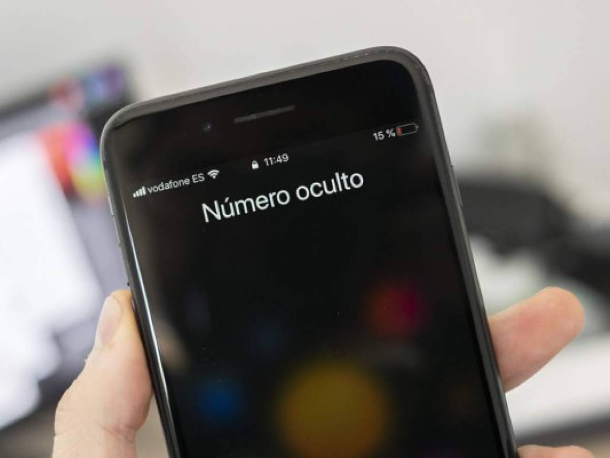 ¿Cómo ocultar tu número cuando llamas desde iPhone o Android?  