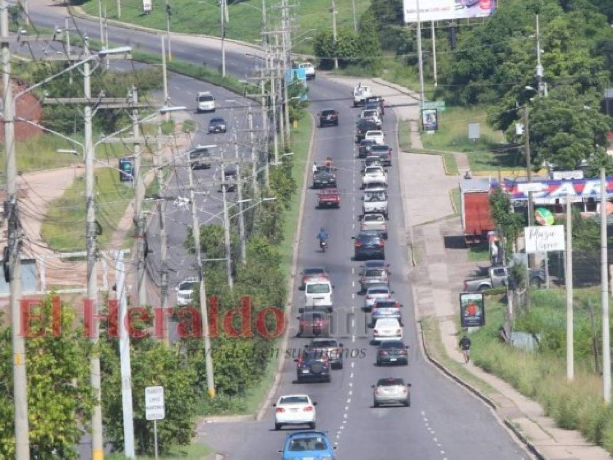 Despiden con caravana al pastor Mario Tomás Barahona, víctima del covid