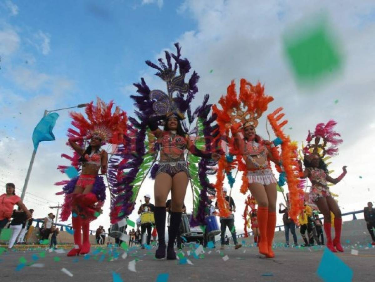 Una fiesta vivieron los capitalinos en carnaval