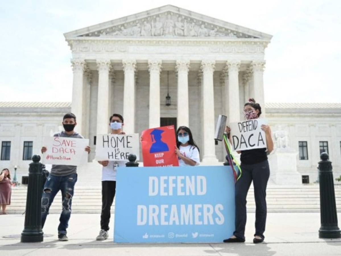 EEUU rechazará nuevos pedidos de 'Dreamers' que busquen protección migratoria
