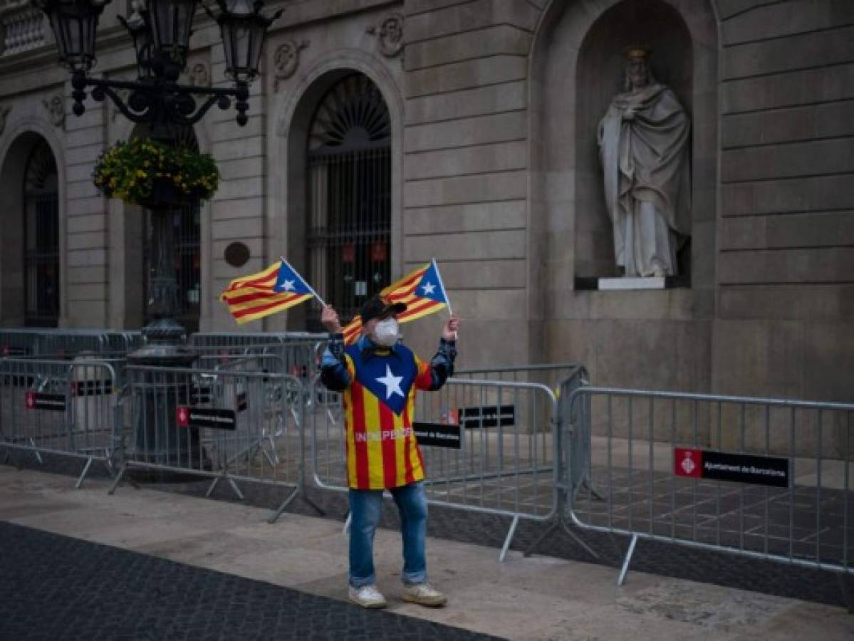 Los independentistas catalanes resisten pese a los reveses  