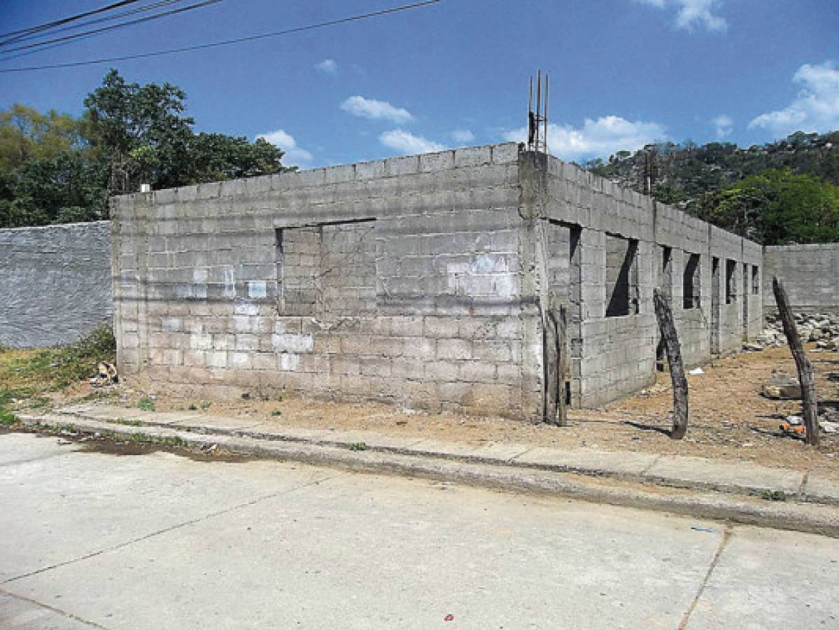Planes de vivienda son inaccesibles para los pobres en Comayagua