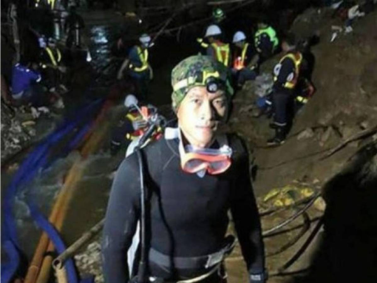 Saman Kunan, el buzo que murió como héroe durante el rescate de los niños atrapados en la cueva de Tailandia