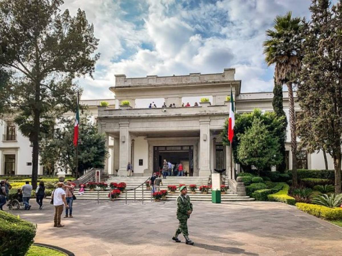 Lujosa residencia presidencial alojará a personal de salud en México