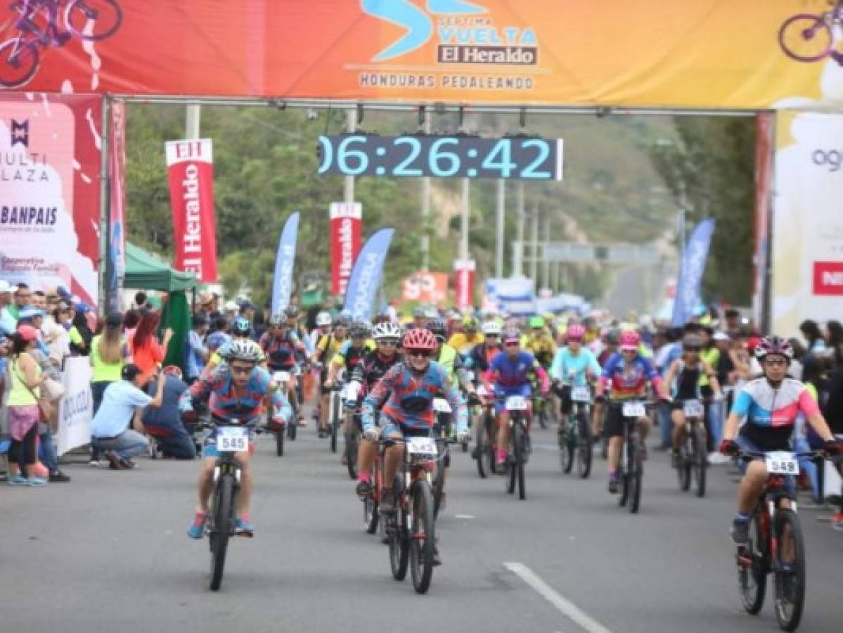 Con éxito comenzó la séptima Vuelta Ciclística EL HERALDO