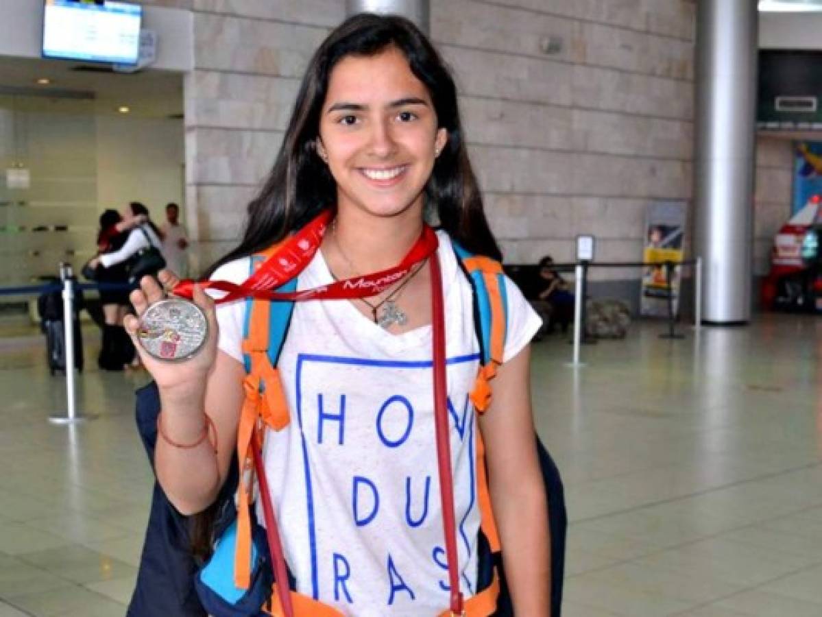 Mariajosé Montoya gana medalla de plata para Honduras en Panamericano de ciclismo