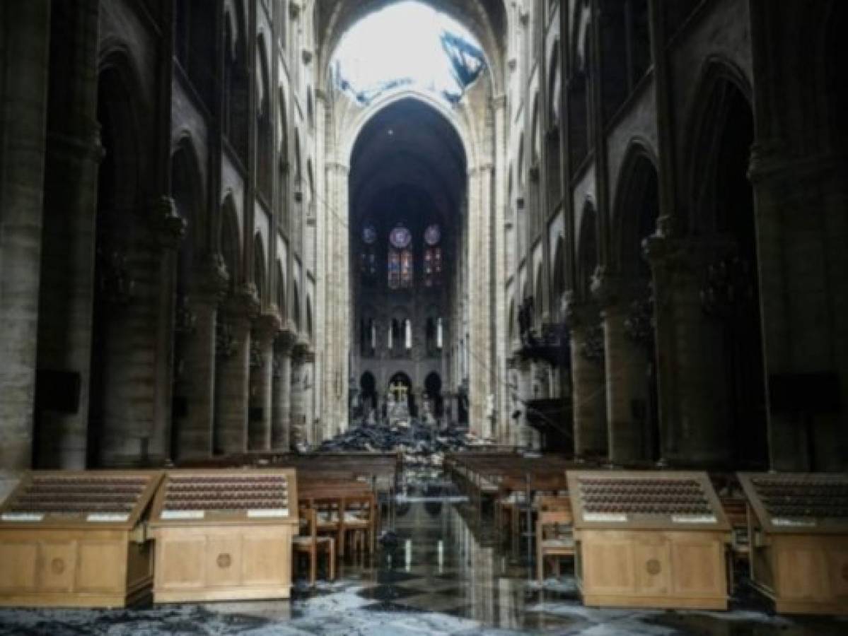 Repique de campanas y polémica por donaciones para Notre Dame de París
