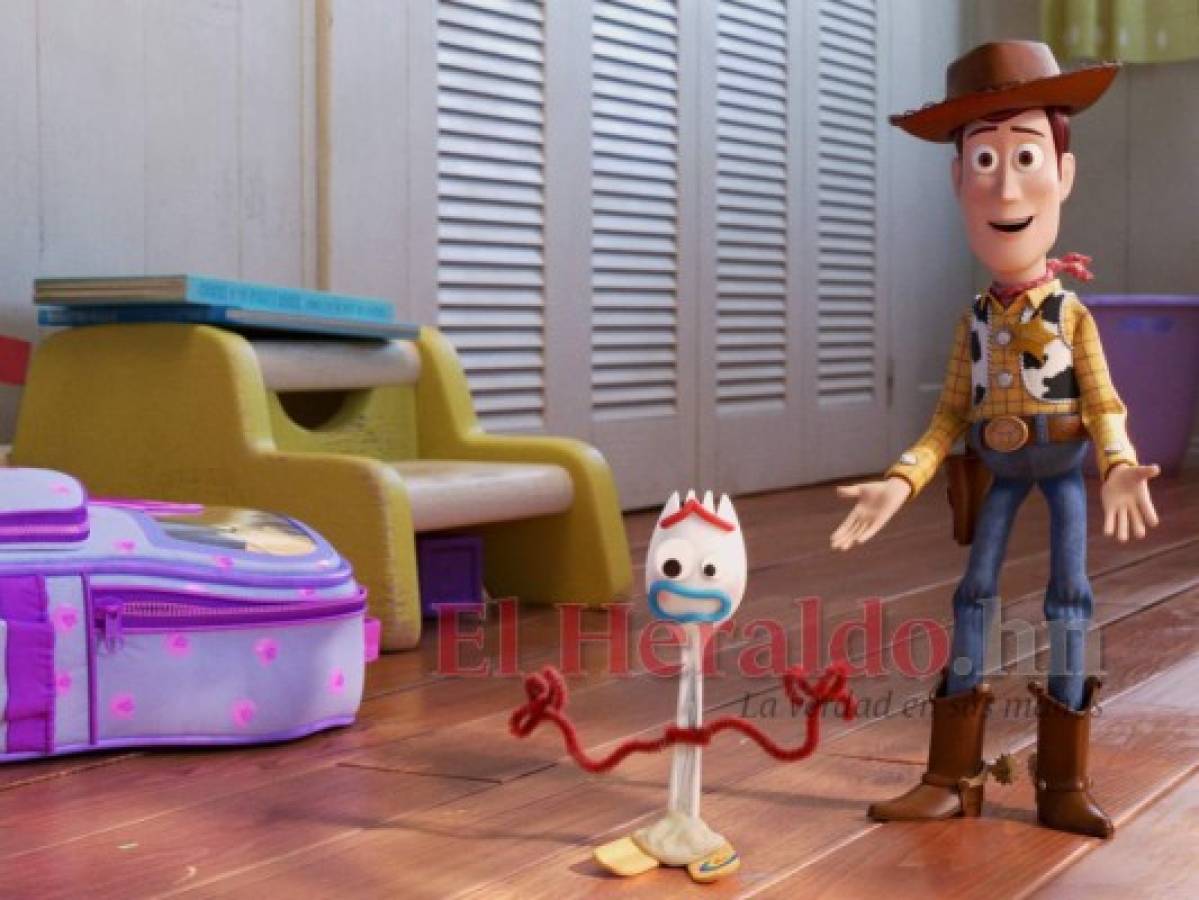 'Toy Story 4' mantiene el primer lugar en las taquillas