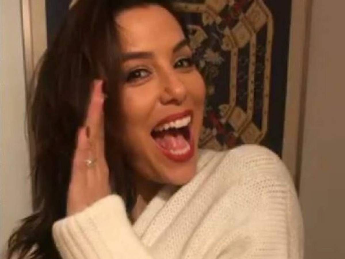 Eva Longoria presume su panza de embarazo