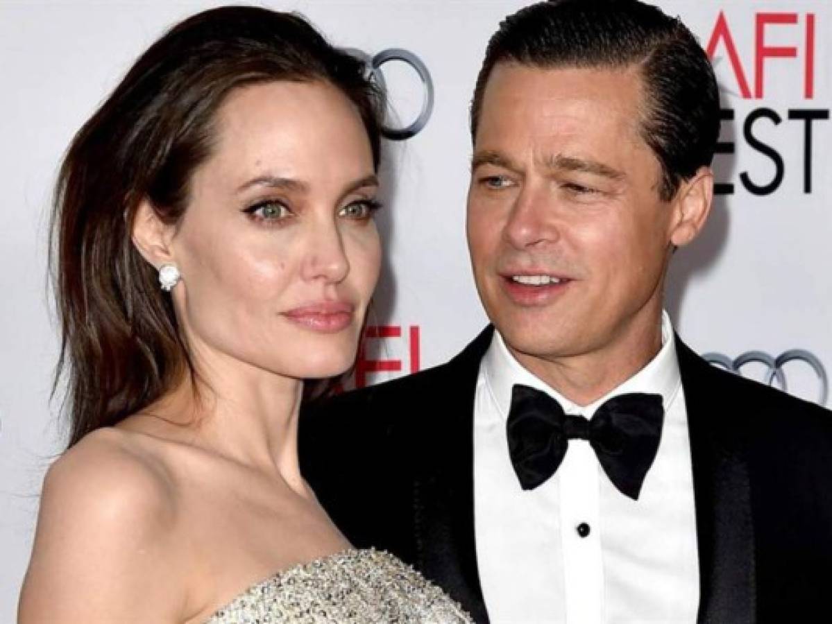 Angelina Jolie denuncia a Brad Pitt por no pagar manutención de sus hijos