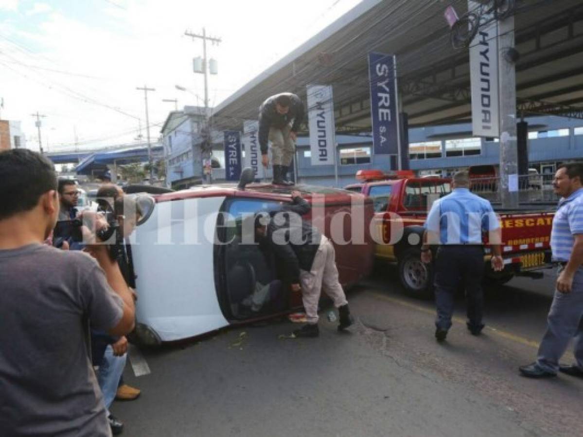 Accidente de tránsito frente al Tribunal Supremo Electoral (TSE); no hay lesionados