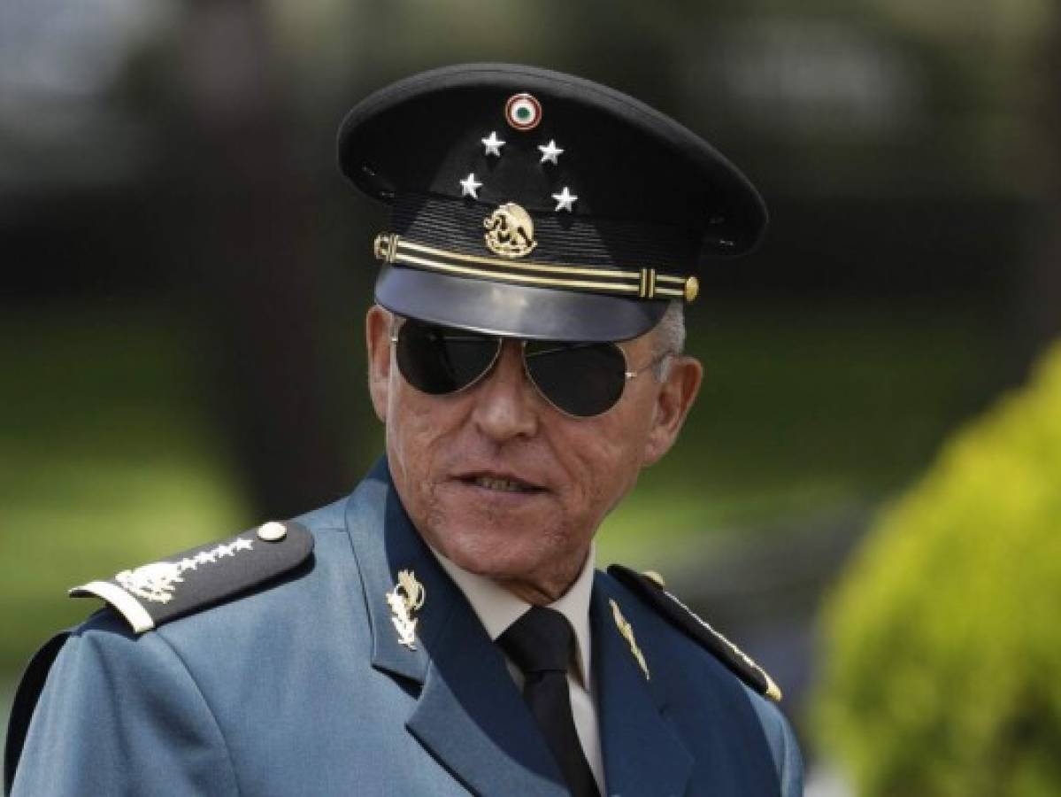 Fiscales publican reporte sobre general Cienfuegos exonerado en México    