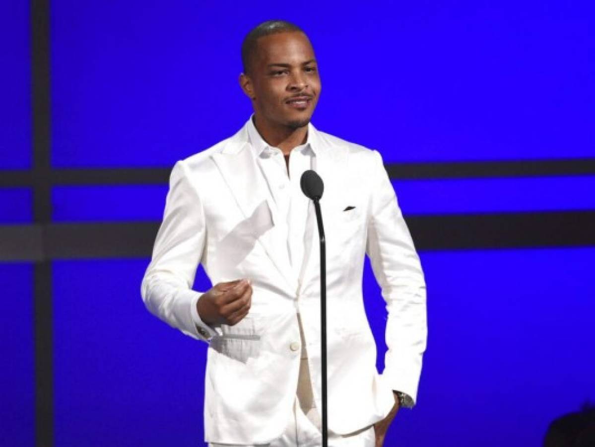 Rapero T.I. se disculpa por comentar sobre virginidad de su hija