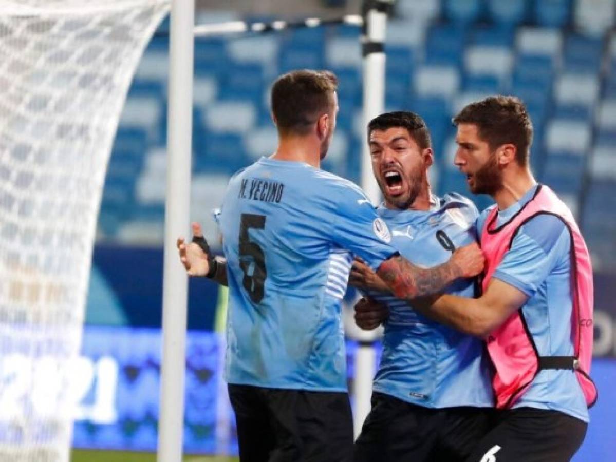 Uruguay empata 1-1 ante Chile que clasificó a la siguiente ronda de la Copa América