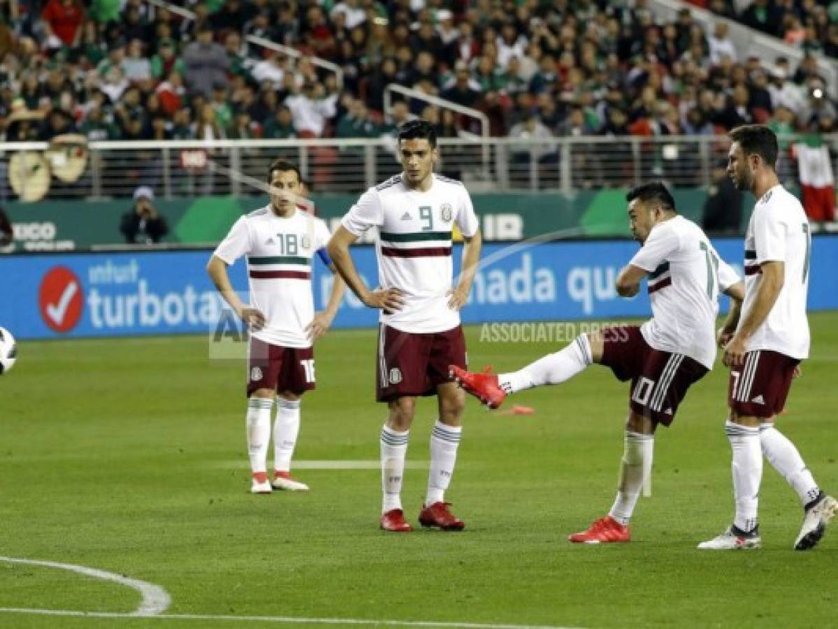 Con doblete de Miguel Layún México derrota 3-0 a Islandia y luce eficaz rumbo a Rusia 2018