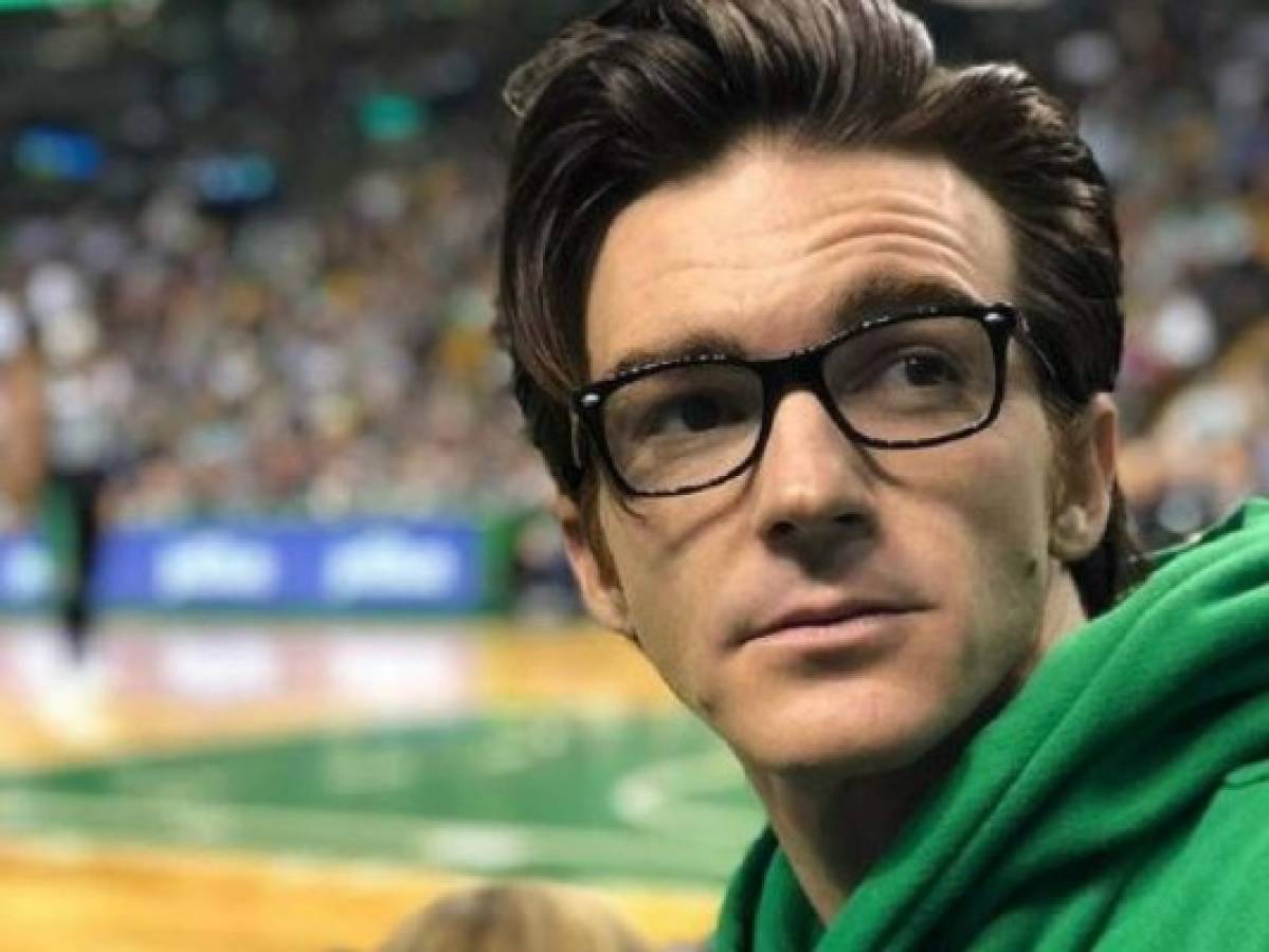 Drake Bell sorprende con foto sin ropa y causa polémica