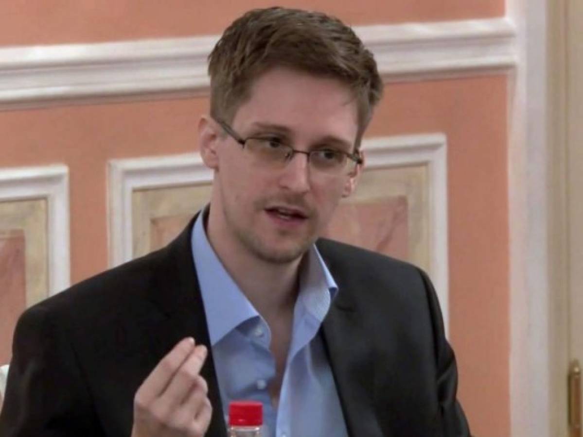 Snowden presenta aplicación para espiar a espías