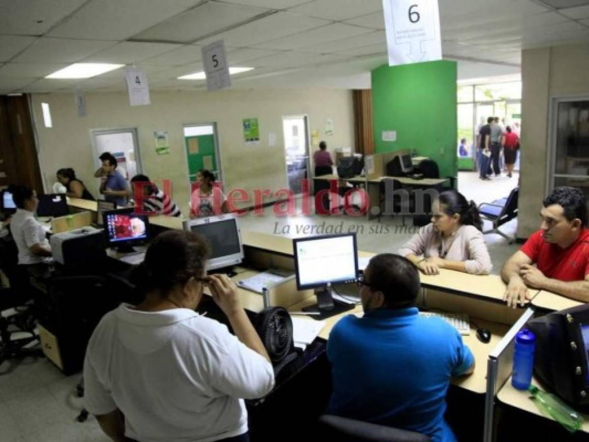 El RNP garantiza 5.5 millones de tarjetas para 15 de noviembre