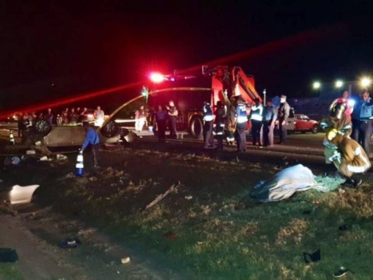 Dos personas murieron tras triple colisión en Comayagua