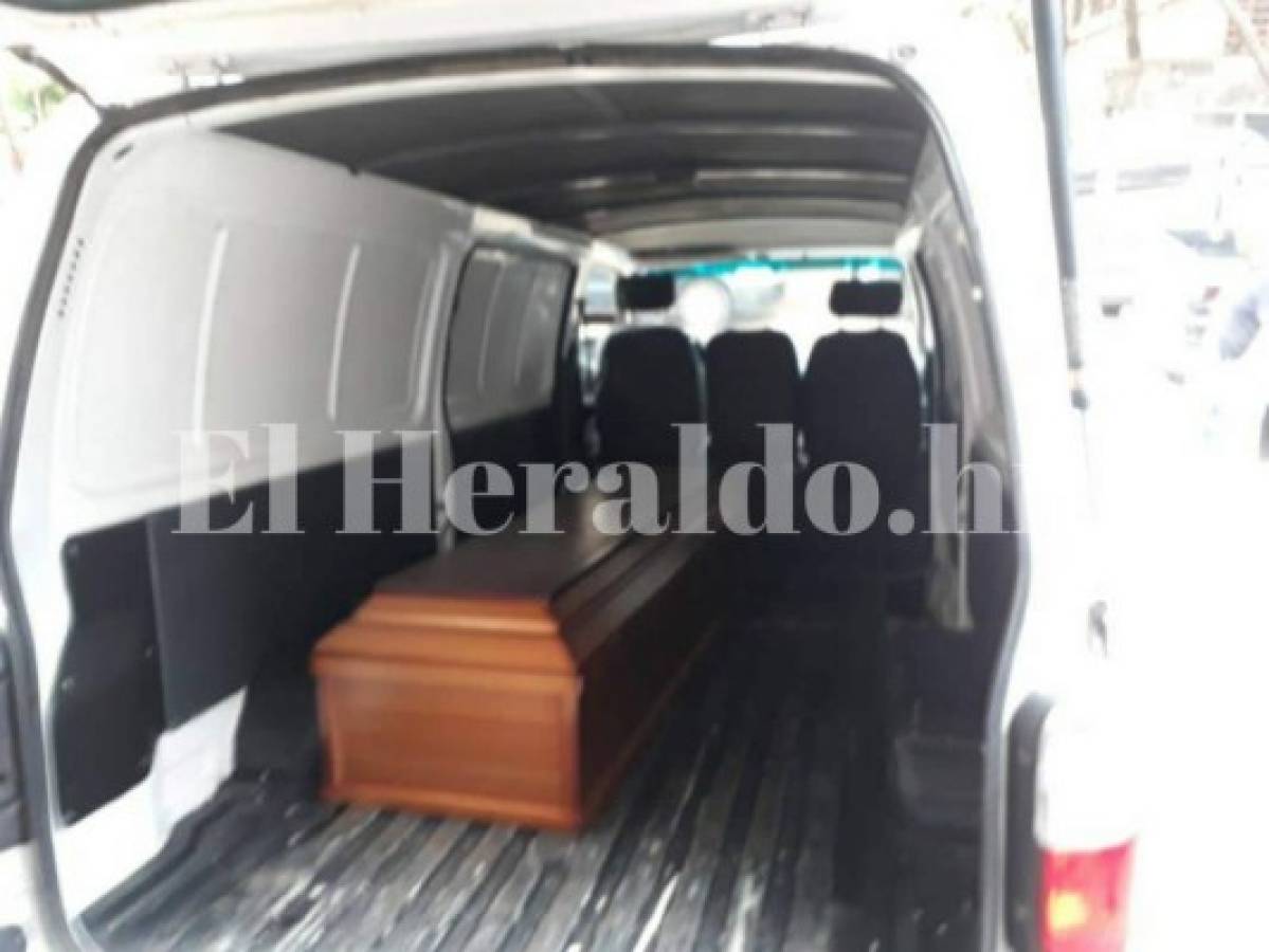 Retiran de la morgue los cuerpos de madre e hijas asesinadas el domingo en El Porvenir, Francisco Morazán