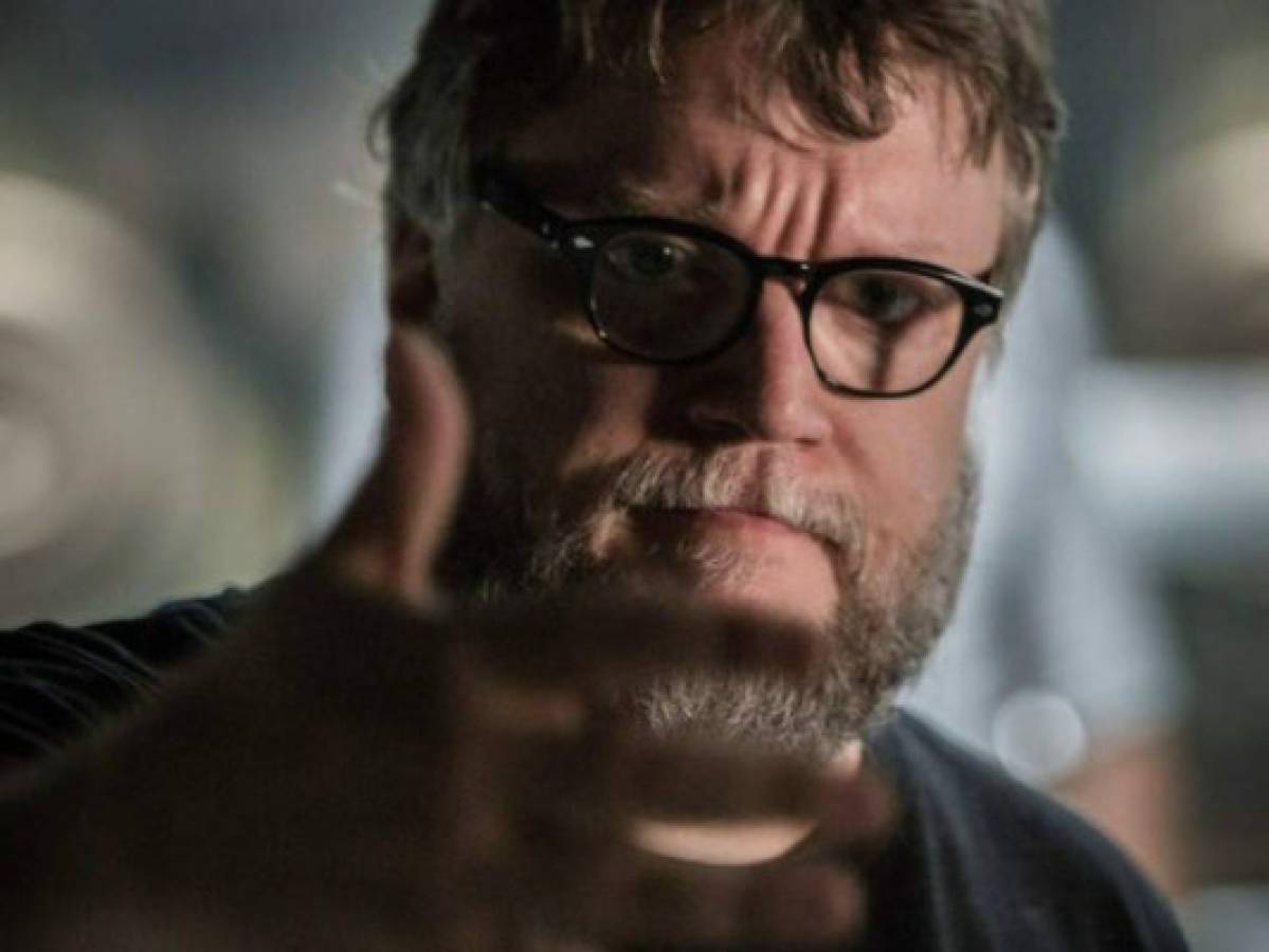 Guillermo del Toro realizará serie de antología de horror con Netflix