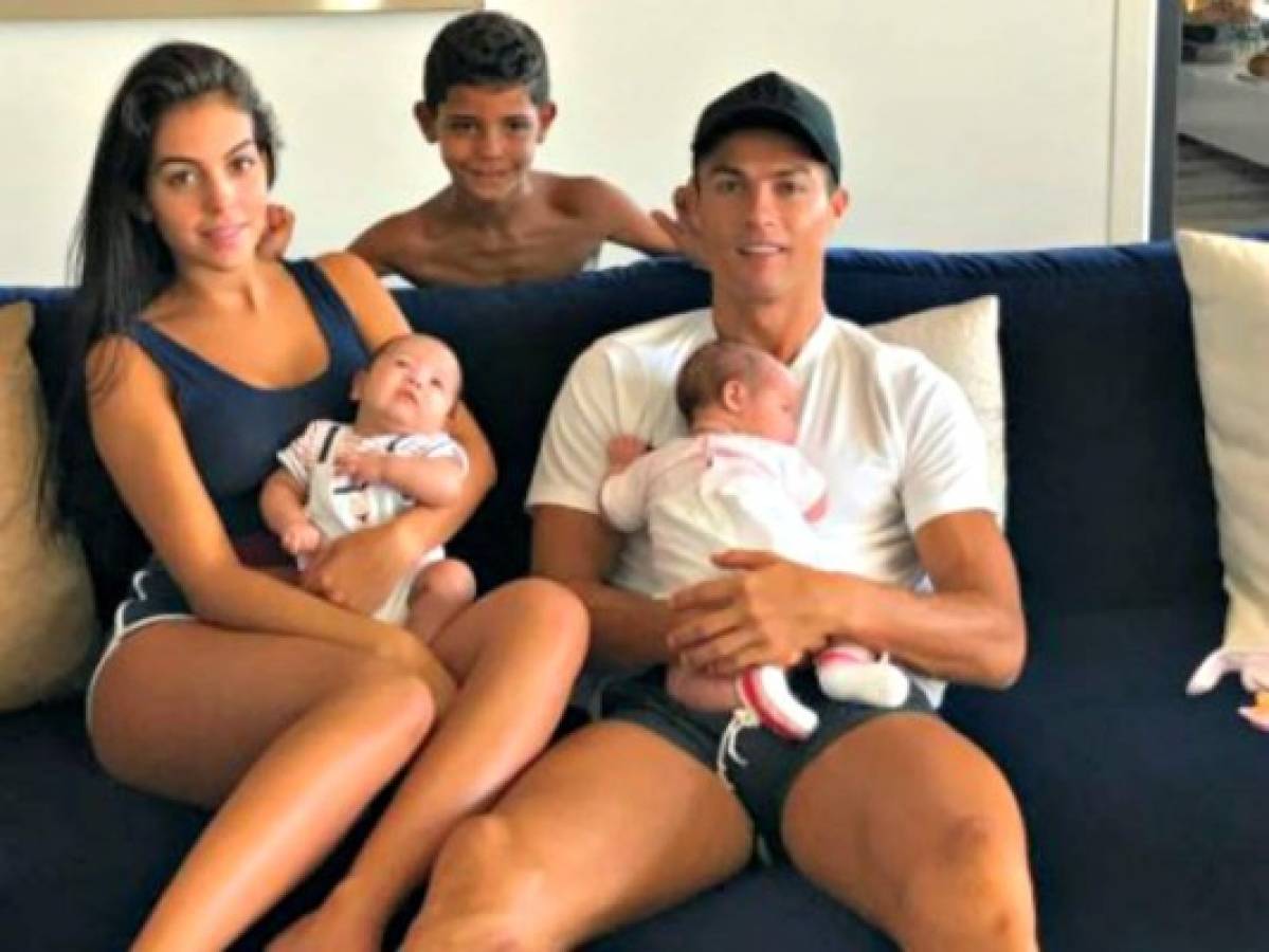 La foto topless de Georgina Rodríguez, la novia de Cristiano Ronaldo