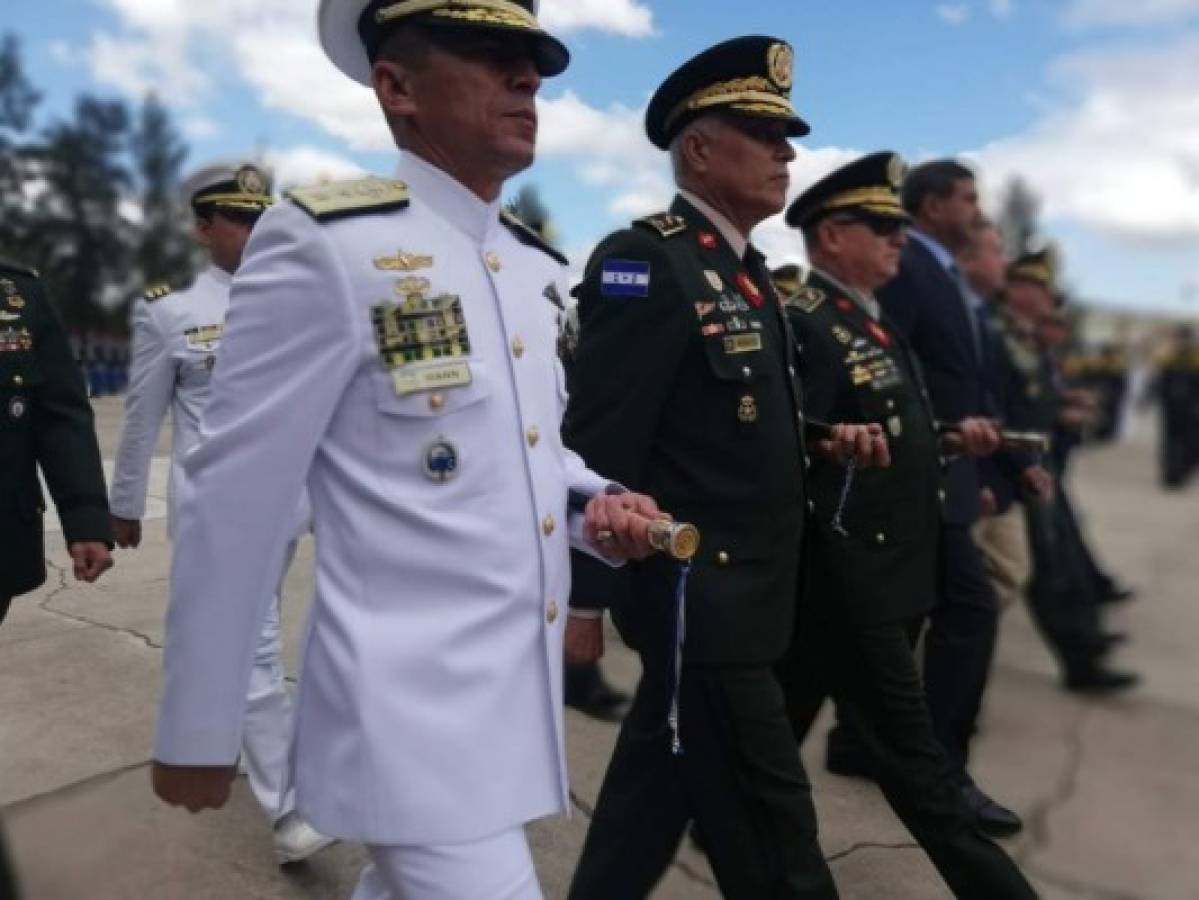 Fuerzas Armadas entrega 150 nuevos oficiales a la sociedad