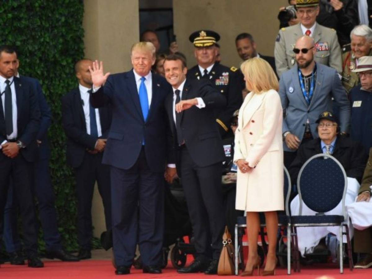 Macron y Trump rinden homenaje a los veteranos del desembarco de Normandía
