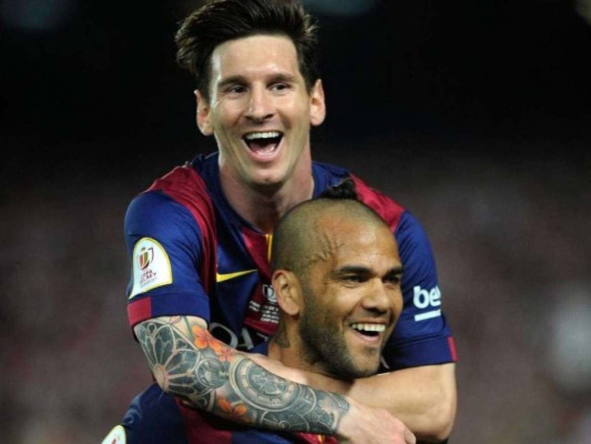 Dani Alves alienta a Messi a romper su récord: 'Puedes superarme cuando quieras'