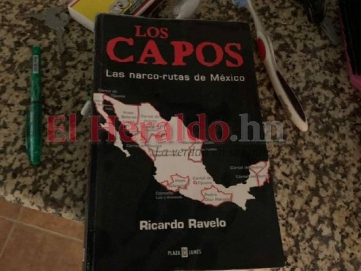 Un libro sobre rutas de narcotráfico fue hallado en el escritorio del exgeneral.