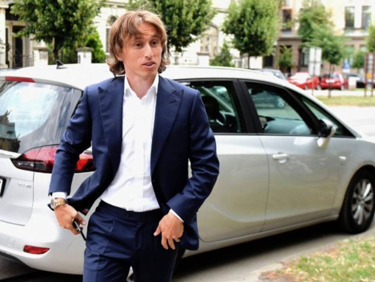 Jugador del Real Madrid Luka Modric investigado en Croacia por falso testimonio