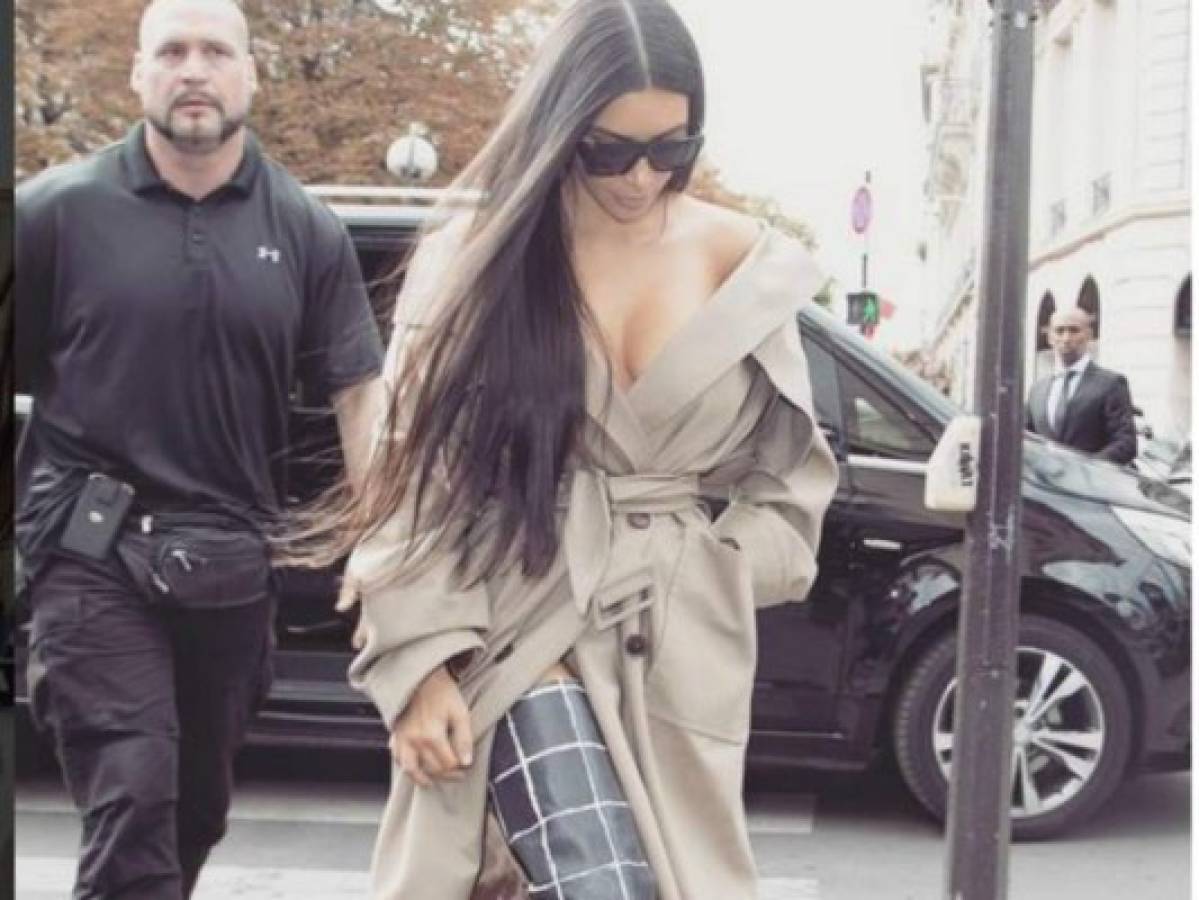 Kim Kardashian partió de Francia tras ser interrogada por la policía