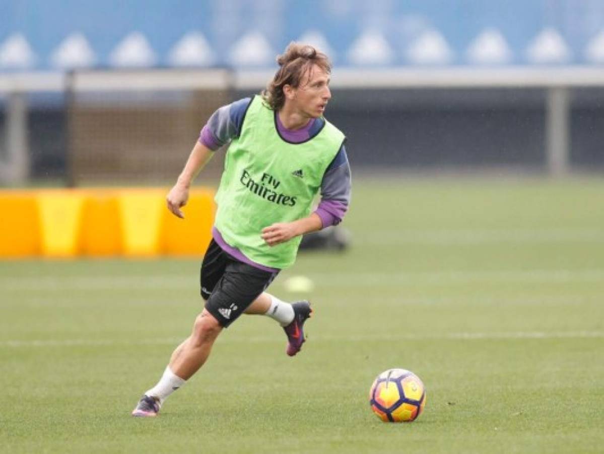 Luka Modric vuelve a los entrenamientos con el Real Madrid