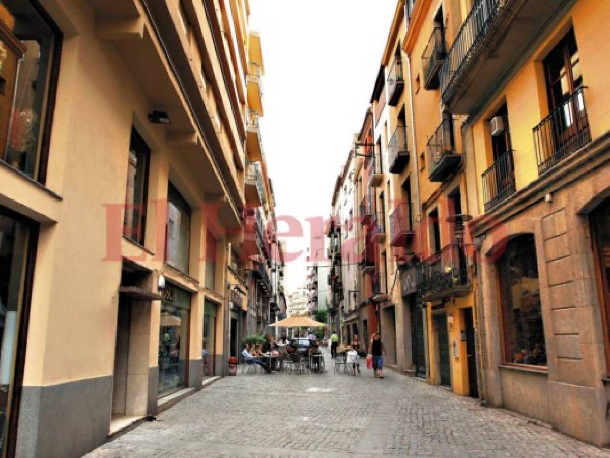 Ejemplar comunidad de hondureños en Girona, España