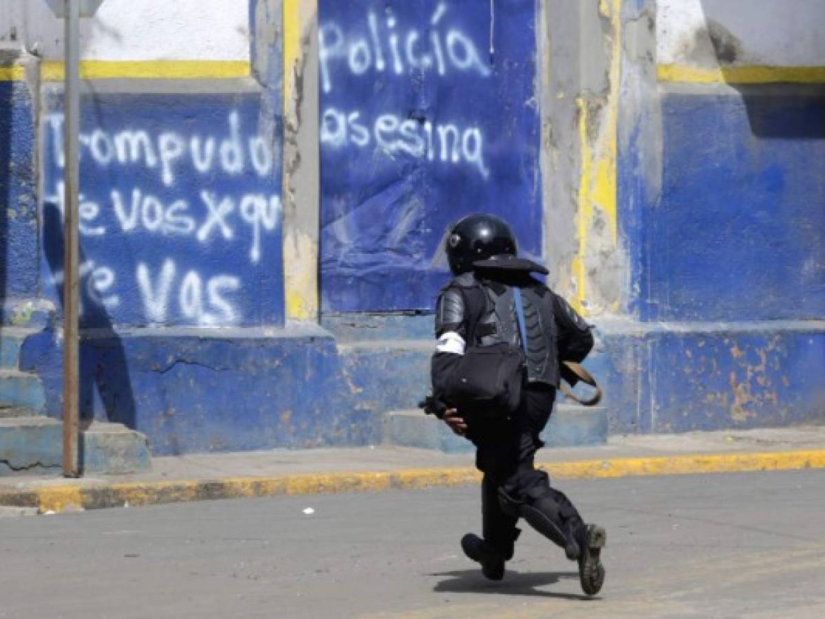 Dos estudiantes muertos en ataque de fuerzas de Daniel Ortega a iglesia en Nicaragua