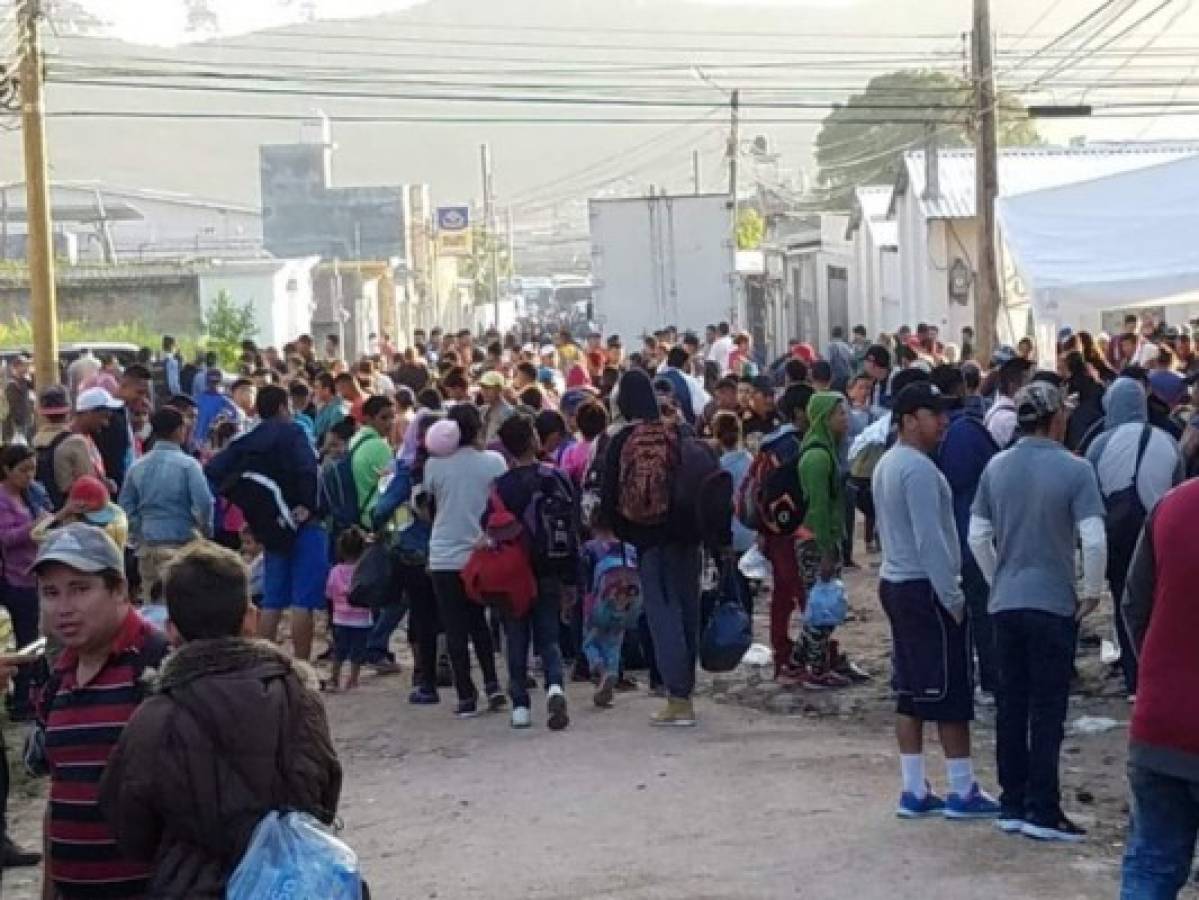 Guatemala advierte que caravana de hondureños deberá cumplir con leyes migratorias