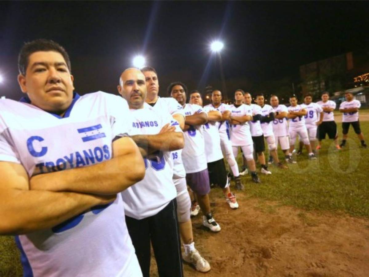 Honduras vs El Salvador chocarán este sábado 30 en el Lempira Reyna