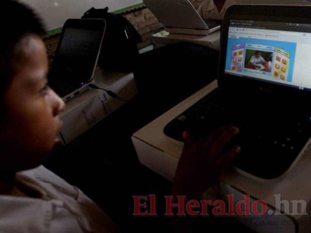 Falta de internet condiciona la educación en Honduras