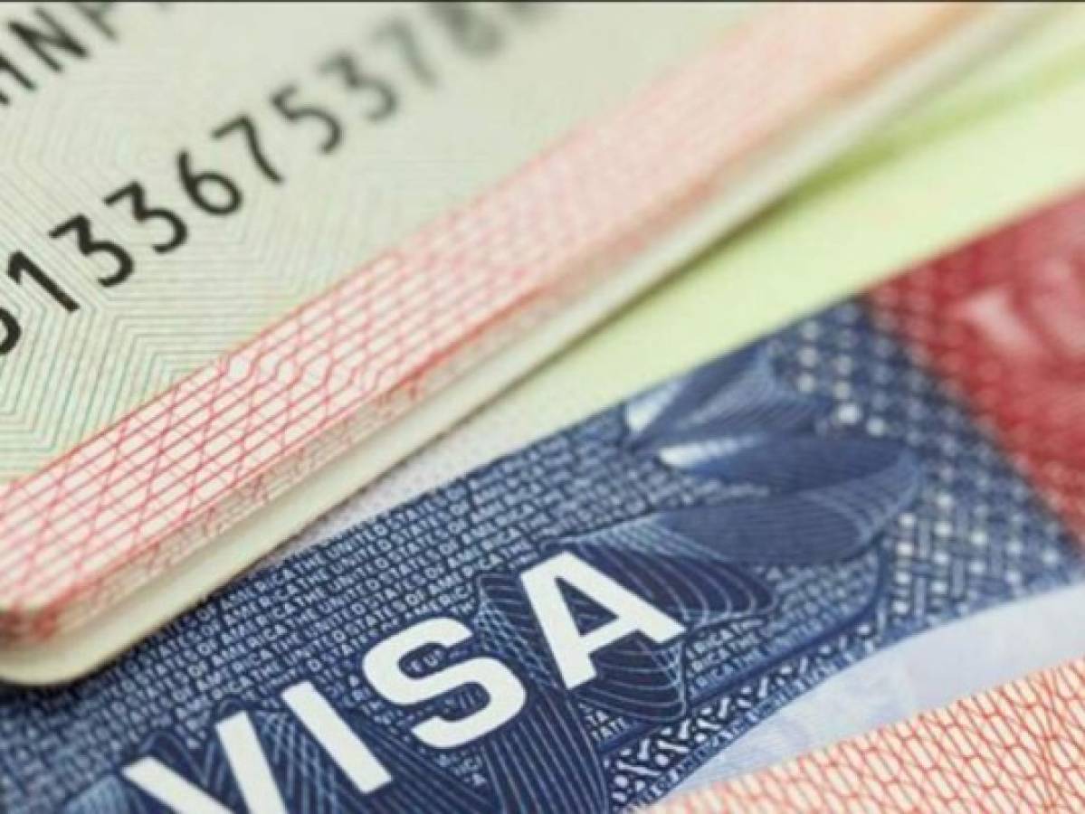 EEUU suspende la emisión de visas en la mayoría de países  