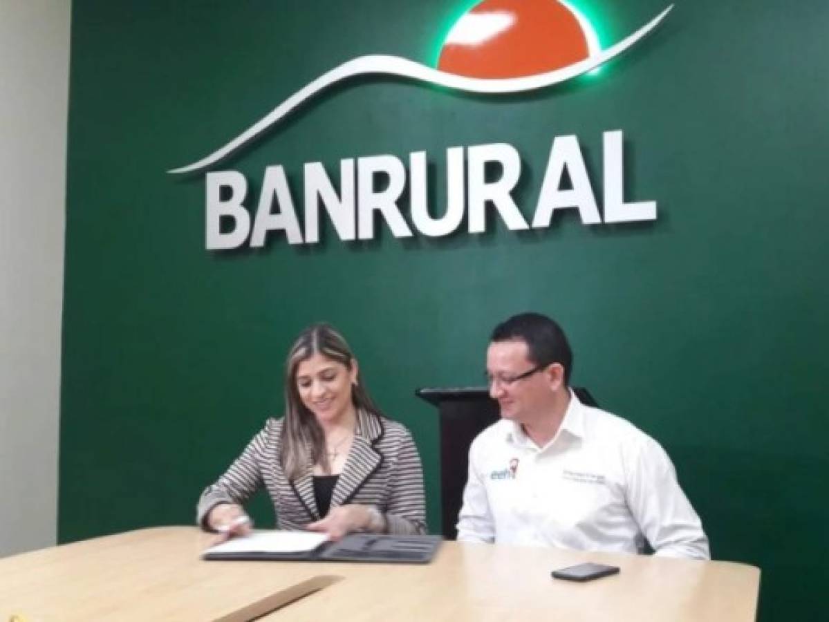 Empresa Energía Honduras y BANRURAL firman alianza para mayor comodidad a los clientes