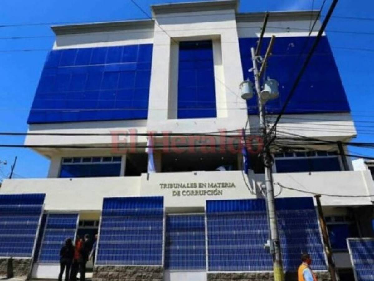 Suspenden audiencia inicial a implicados en desfalco del Colegio de Abogados de Honduras (CAH)