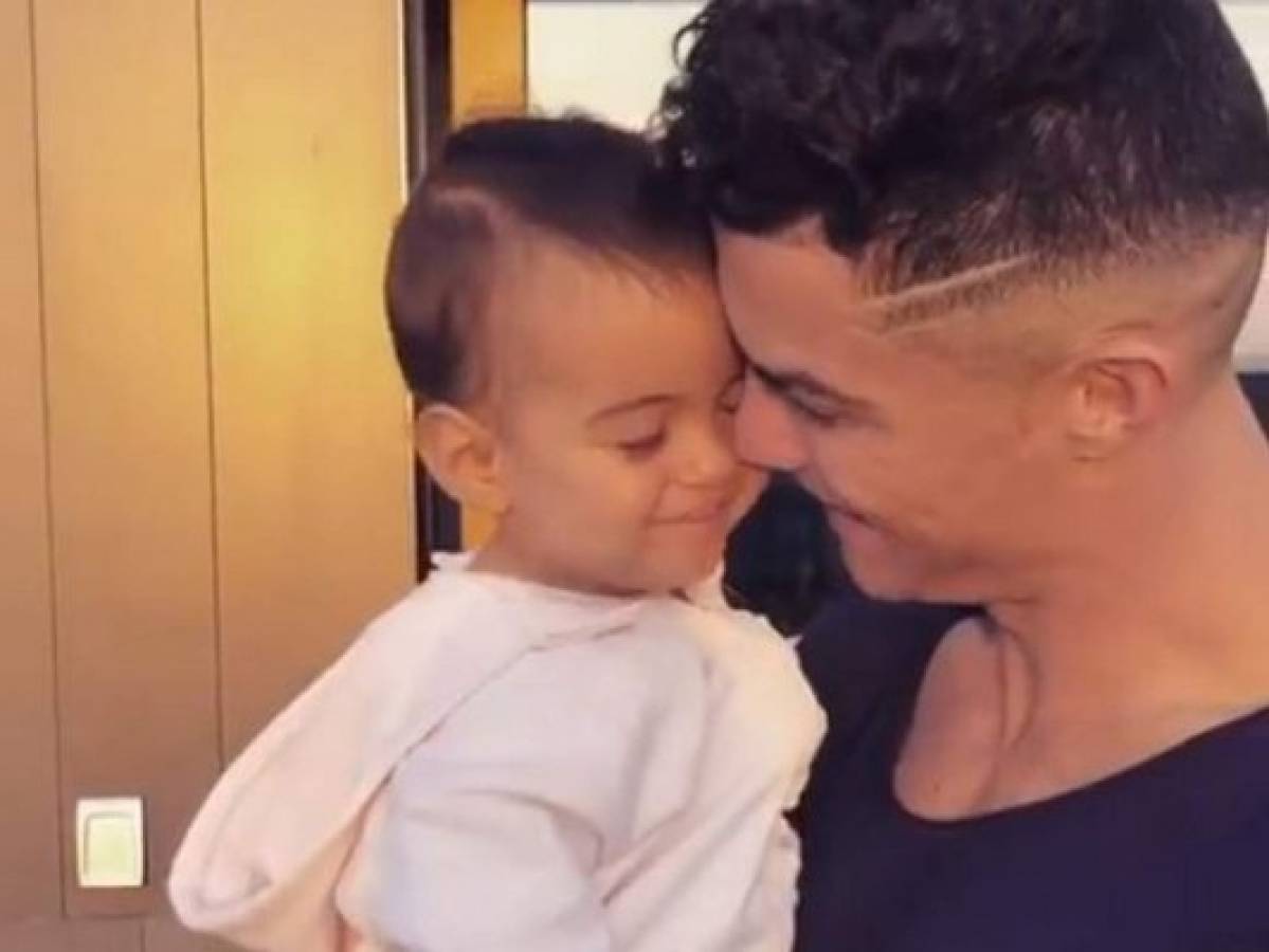 Cristiano Ronaldo causa revuelo por video junto a su hija Alana Martina