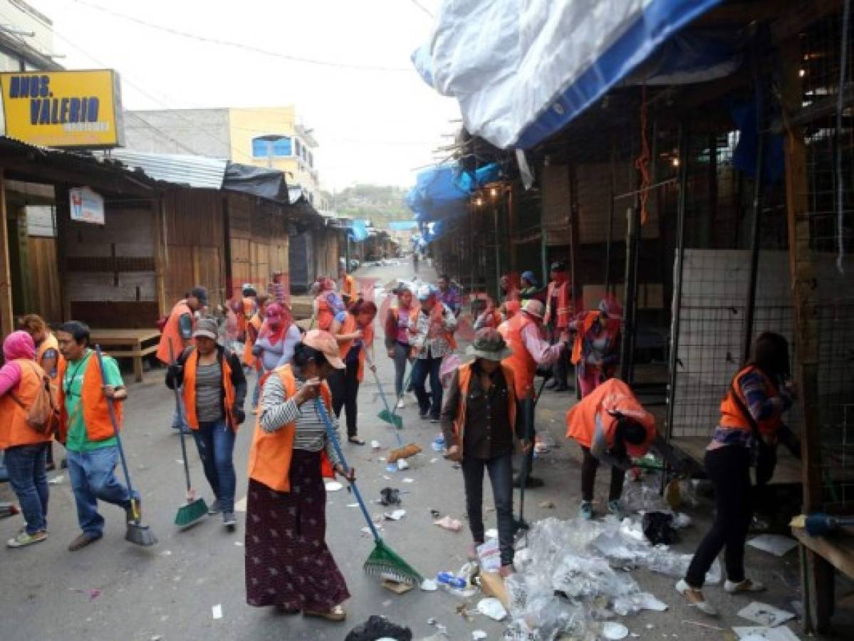 Año viejo dejó 95 toneladas de basura en la capital de Honduras
