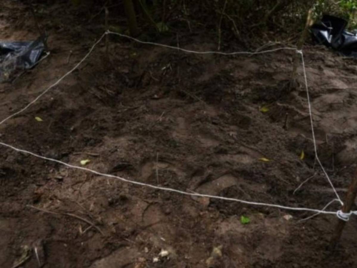 Encuentran otros 50 cuerpos en fosas clandestinas en México