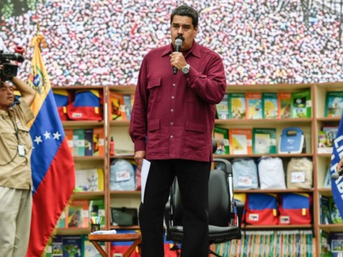 Nicolás Maduro amenaza con encarcelar a opositores por 'juicio político'