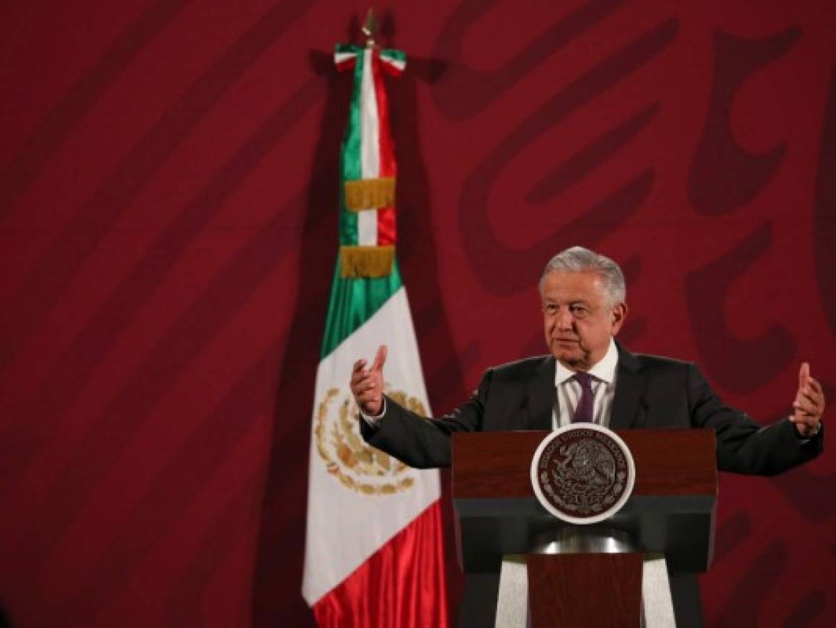 AMLO: 'Covid-19 no se cura solo en hospitales, se cura si somos fraternos'